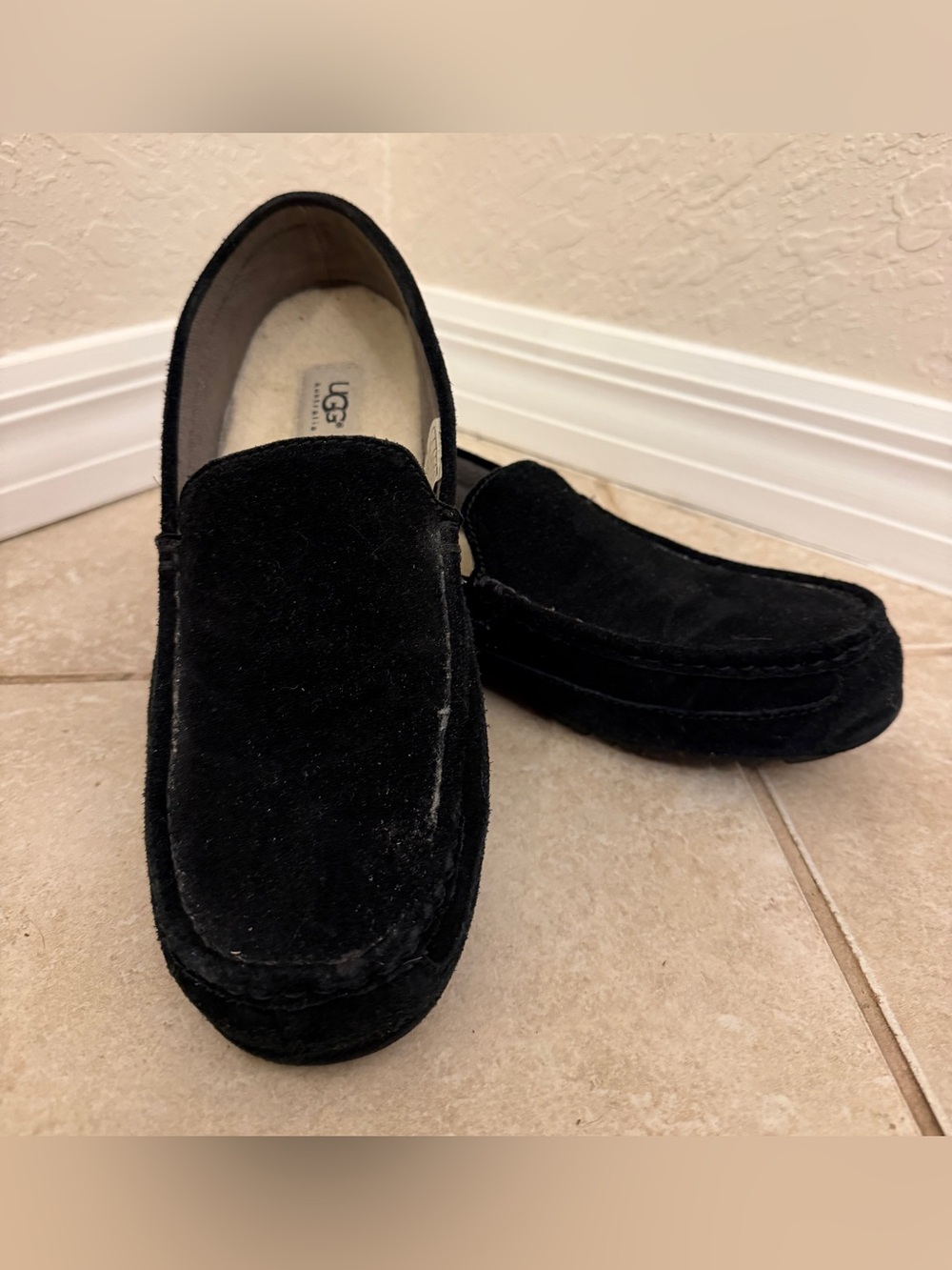 UGG Australia Men's Alder Suede Slipper Loafers Black 1003419 Size 10